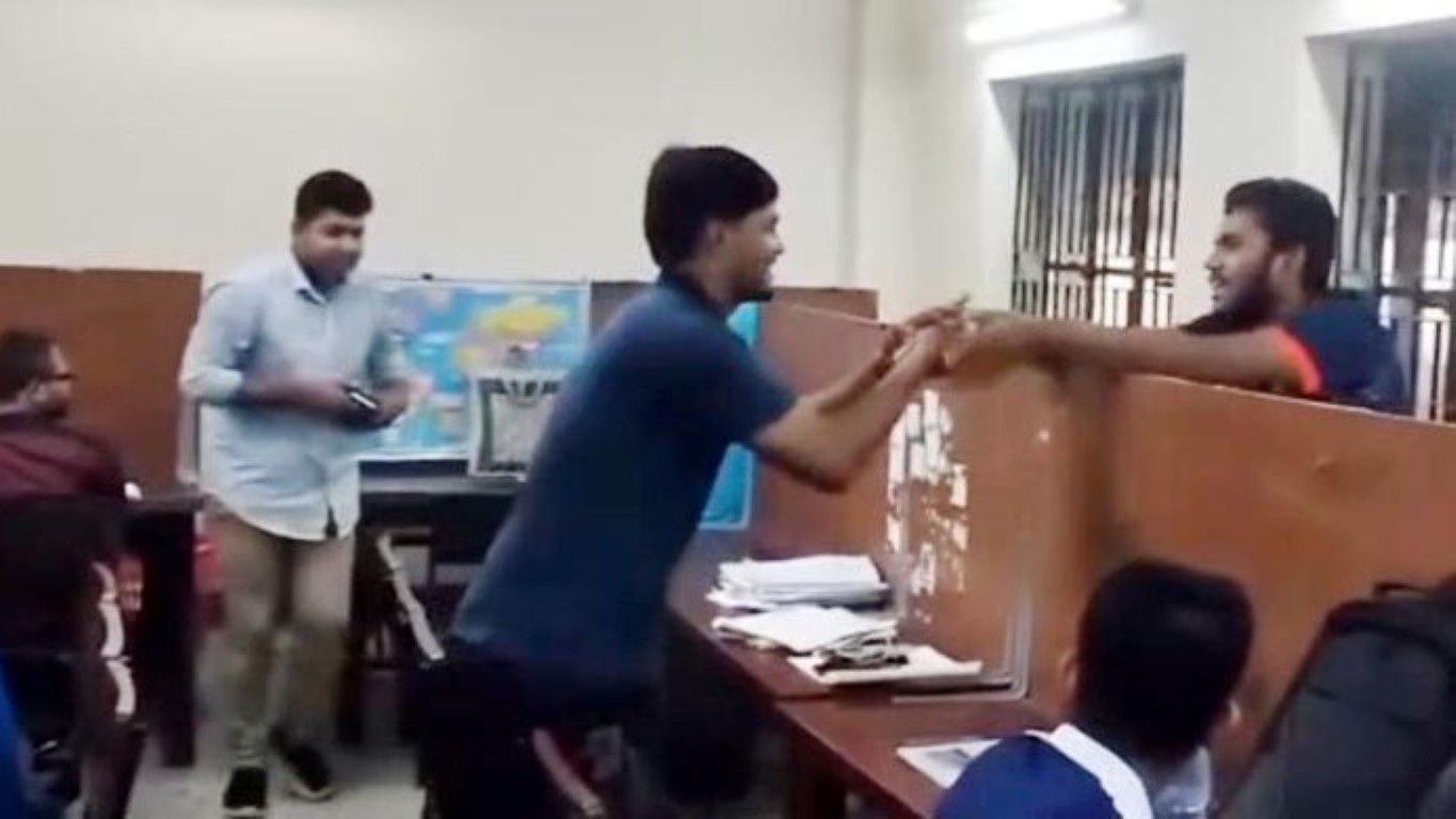 2025/ছাত্রদলের ভিপিপ্রার্থী আবিদের বিরুদ্ধে আচরণবিধি লঙ্ঘনের অভিযোগ.jpg